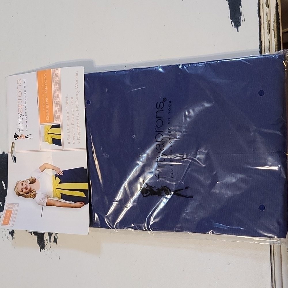 NEW Flirty Aprons Kenzie Sassy Sailor Navy White Yellow One Size